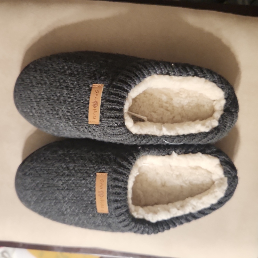 GAA HUU slippers  / Ash color